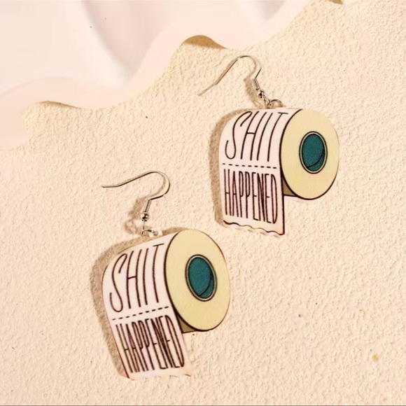 New cute earrings - Picture 2 of 2